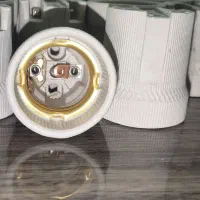 سرپیچ سرامیکی لامپ e27