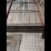 تخت فلزی یک نفره