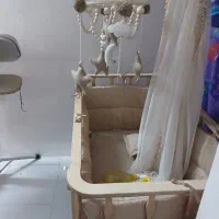 تخت کنار مادر با قابلیت گهواره شدن