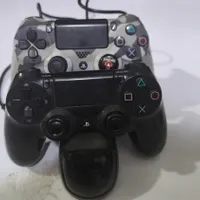 فروش 2 عدد دسته ps4 و شارژر وایرلس