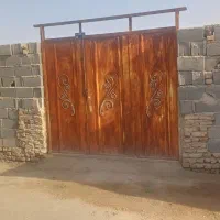 چهار-دیواری-به-متراژ-200-متر-فروشی
