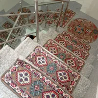گلیم فرش رو پله