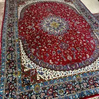 قالی قرمز ۱۲ متری بسیار تمیز