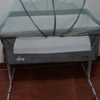 تخت کنار مادرقطعات جدا میشه با ماشین شخصی میشه برد