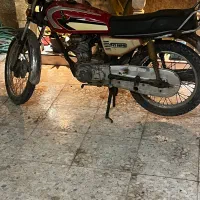موتور سیکلت ۱۲۵ بندرلنگه