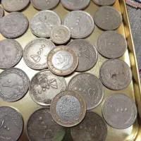 تعدادی سکه قدیمی