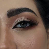 دستیار میکاپ کار میشم