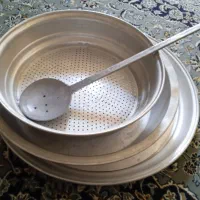 مقداری ظرف روی نو،قدیمی،ضخیم