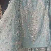 نیازمند خانم