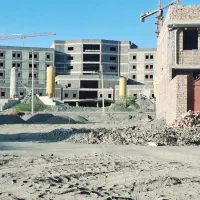 زمین سجادشهر روبروی بیمارستان