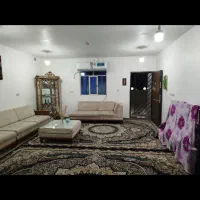 فروش فوری طبقه بالای ویلایی