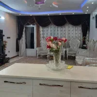 ۸۵متر ویلایی خ ۲۴متری اول سنددار درب حیاط ماشین
