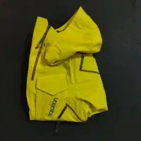 کاپشن سالمون اصل