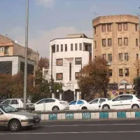 72متر. ورودی گیشا به بر جلال آل احمد. همکف