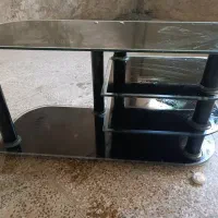 میز تلویزیون شیشه ای