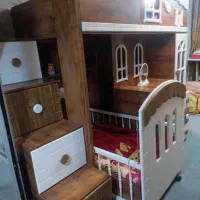 تخت دو طبقه