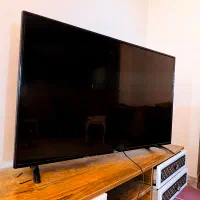 تلویزیون ال ای دی 43 اینچ تمیز