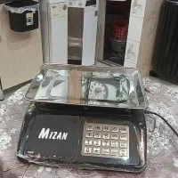 ترازو دیجیتال۴۰ کیلویی