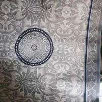 گلیم فرش/ چرخ خیاطی/ دو عدد میزتلویزیون/ سماور