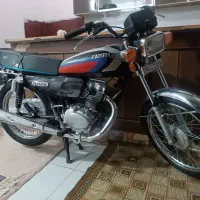 موتور سیکلت پیزپرتوس