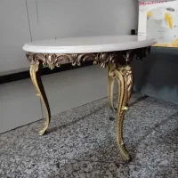 میز برنجی اصل