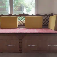 تخت قجری کاملا سالم و ثبت مناسب