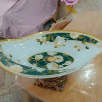 میوه خوری وشکلات خوری