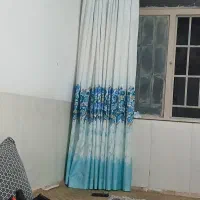 دو عدد پرده ساتن هر کدوم ۵ متر هست