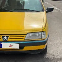 تاکسی پژو مدل 98 فروش یا معاوضه