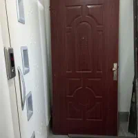 درب آپارتمان چوبی