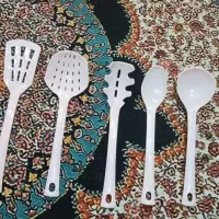 کفگیر ملاقه پلاستیکی