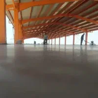 اجرای بتن ریزی کف با دستگاه ماله پروانه ای صاف