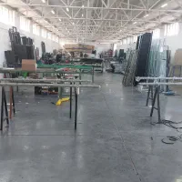 نیروی کار  آقا