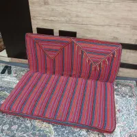 قالیچه و پشتی سنتی