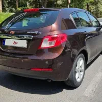 جیلی امگرند ۷ هاچ بک