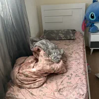 تخت یک نفره به همراه تشک