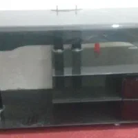 میز شیشه ای