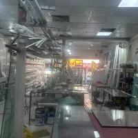 استخدام نیروی کار در کارگاه پنجره و شیشه بری