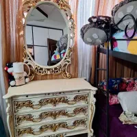 اینه کنسول کاملا سالم