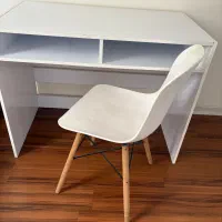 میز و صندلی