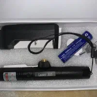 لیزر قوی و دوربرد سبز