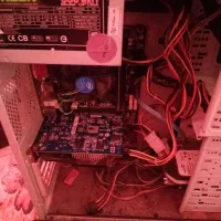 سیستم کامل بدون گرافیک فقط باهم فروخته میشه