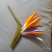 گل مصنوعی دکوری مدل پرنده ی بهشتی  ۱۰ تا