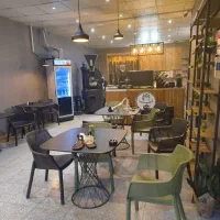 پذیرایی از دورهمی  در کافه