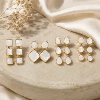گوشواره های طرح سنگ صدفیک زارا رنگ ثابت 30%تخفیف