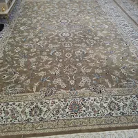 یک تخته فرش ۱۲ متری و یک رو تختی دانتل