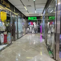 فروش مغازه ۱۶ متری در نارمک پاساژ امرالد سنتر|فروش مغازه و غرفه|تهران, مدائن|دیوار