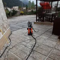 شستشوی محوط حیاط با دستگاه واتر جت