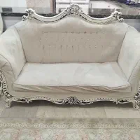 فروش مبل 7 نفره و میز تلویزیون و ویترین