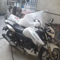 اپاچی 180